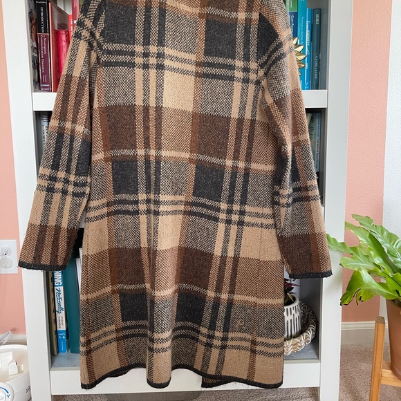 Plaid Open Front Cardigan Sweater like new - Picture 4 of 6